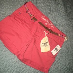 🆕 Vanilla Star Coral Shorts